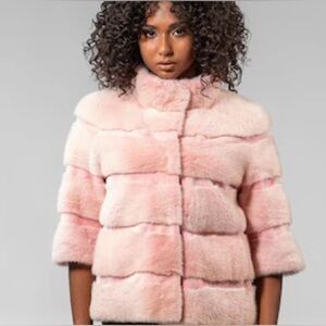 NWT Metric Knits Chic Pink Faux Fur Cape, Jacket, Bolero size Large